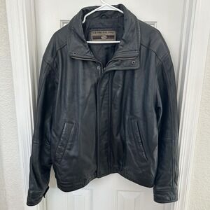 Members Only Jacket Mens Large Black Leather Bomber Pockets Zip Up Preppy